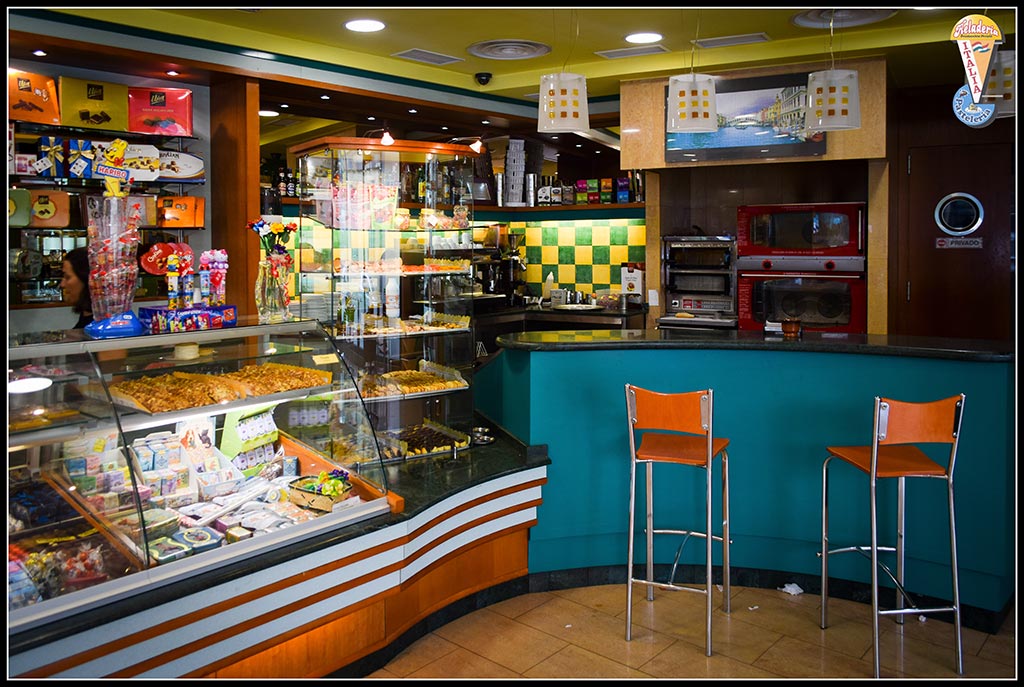 Heladería Pastelería Italia